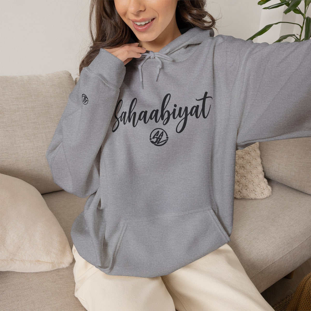 #05 Sahaabiyat Exclusives Heavy Blend™ Hooded Sweatshirt